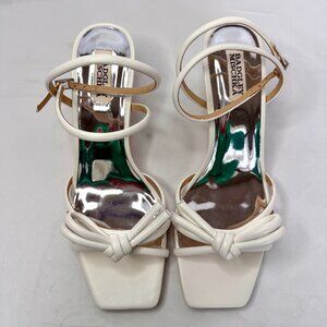 Badgley Mischka, Loyalty 9.5 Knot Detail sandal white